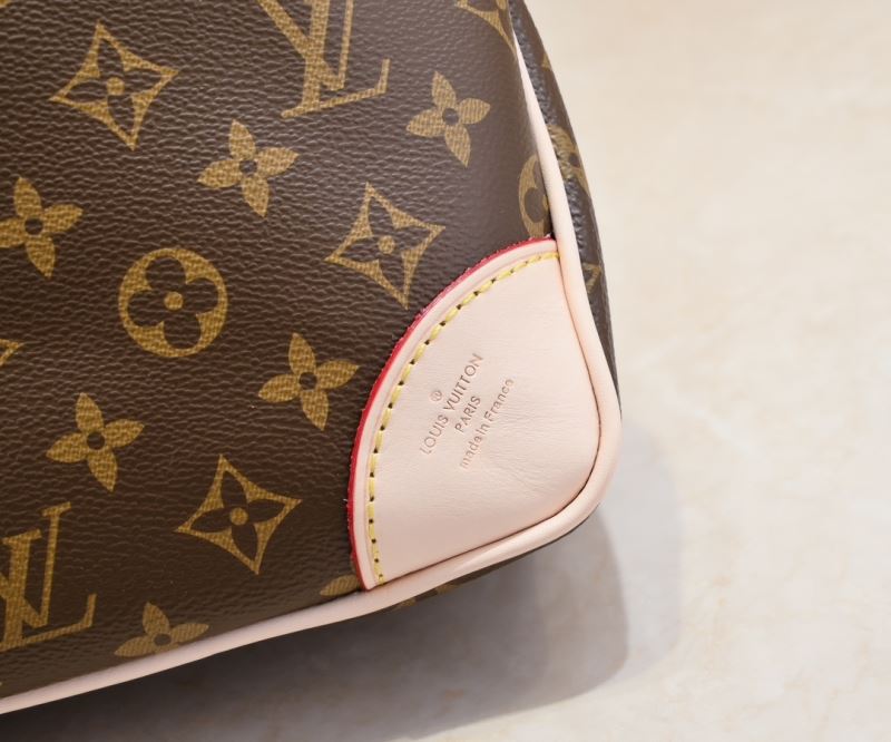 LV Hobo Bags